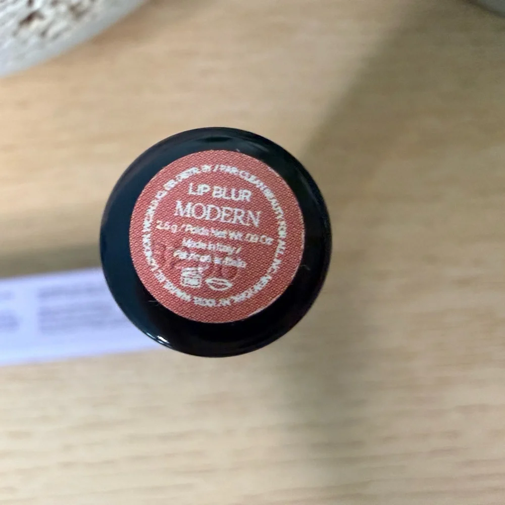 SAIE Lip Blur Soft Matte Lipstick Modern Full Size Clean Beauty New